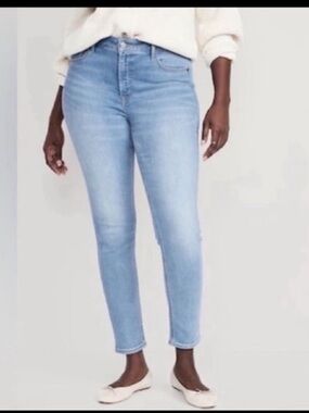 Old Navy Light Blue High Rise Super Skinny Jeans - 12 Petite